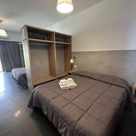 Frontemare Hotel Village & Ristorante Rodi Garganico Kültér fotó