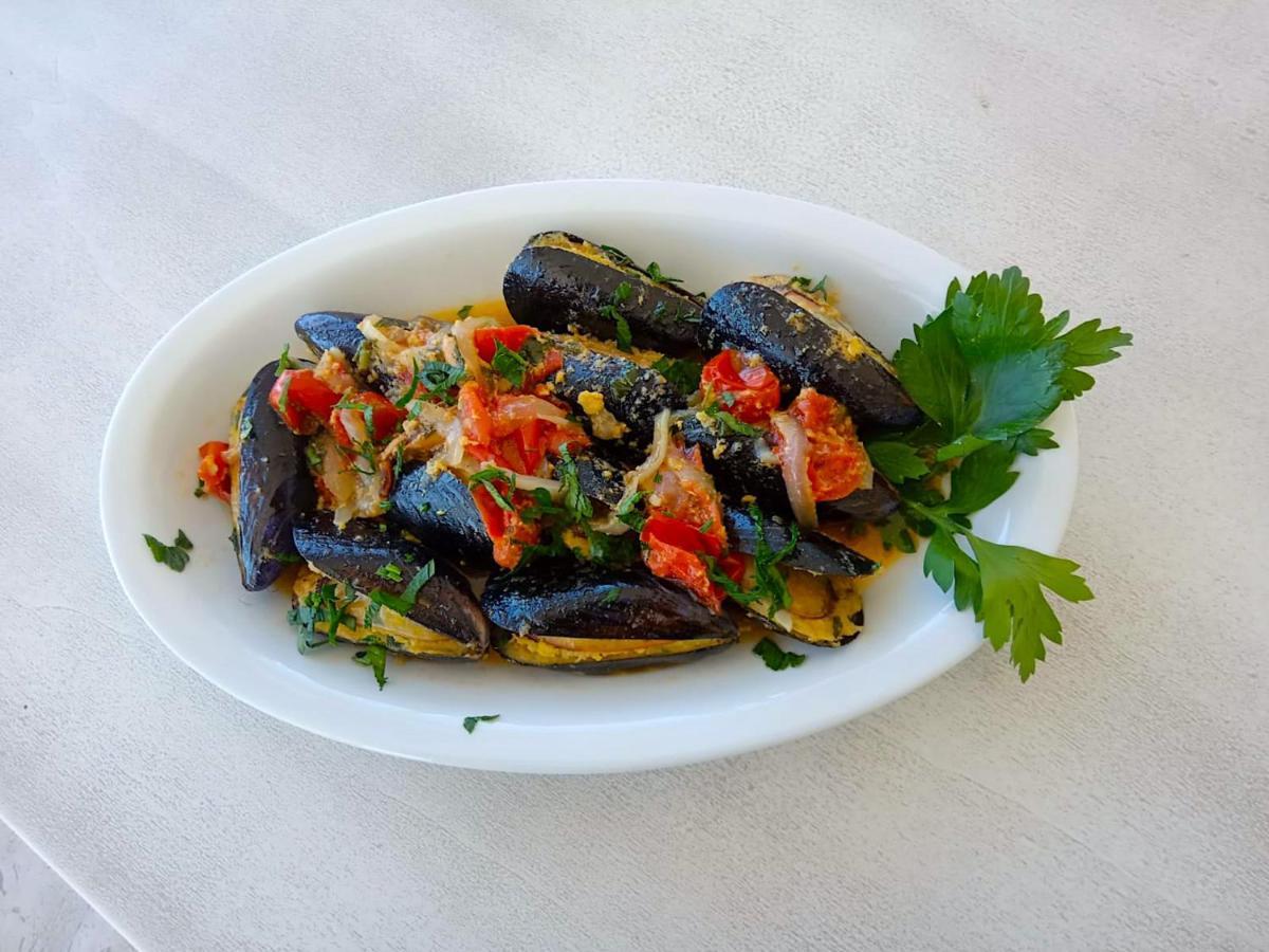 Frontemare Hotel Village & Ristorante Rodi Garganico Kültér fotó