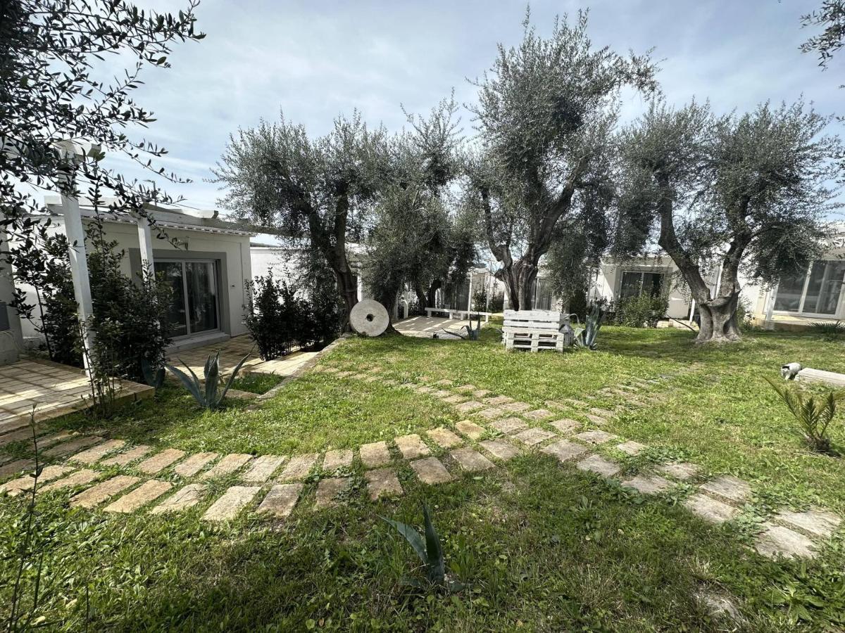 Frontemare Hotel Village & Ristorante Rodi Garganico Kültér fotó