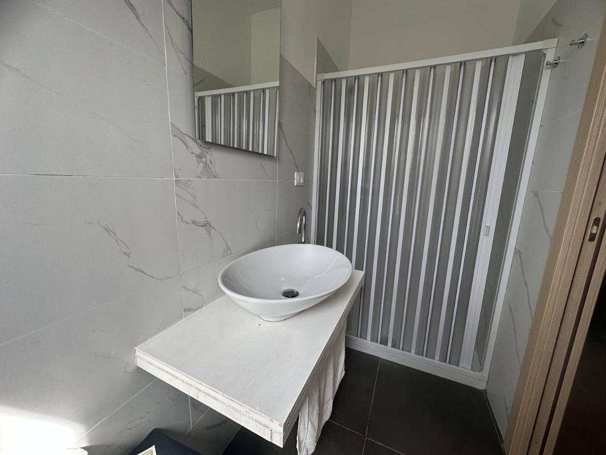 Frontemare Hotel Village & Ristorante Rodi Garganico Kültér fotó